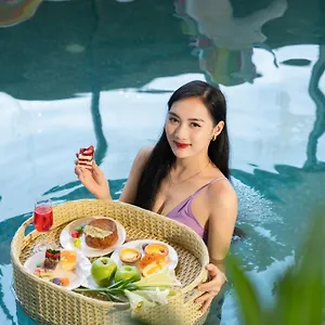 Nostalgia Boutique 4*, Da Nang Vietnam